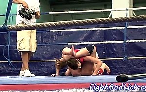 Les babes spanking and gaping while wrestling
