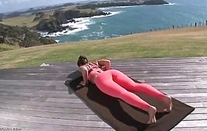 Hot masturbation session with a kinky blonde 