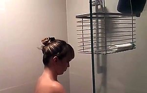 Hot  teen cousin orgasms in shower