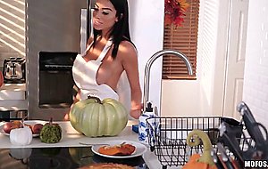 Voyeur neighbor gets lucky with a steaming honey Latina
