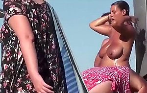 Fatties beach shower for nudists  