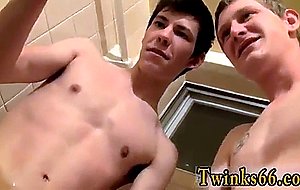 Twink movie of room for another pissing boy?