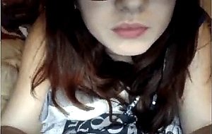 Young french bi girl with glasses is dessing off 
