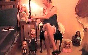 Crossdresser likes dolls