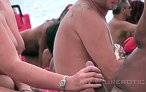 Blowing thick dick on the beach  