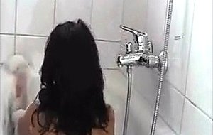 Webcam Girl In The Tub