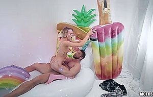 Petite Porn Star Emma Hix Cums-a-Lot