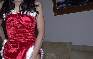 Tranny in costume gifted perfect handjob to a perverted client