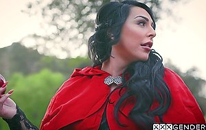 Big ass babe enjoyed the fairytale sex with afraid shemale Chanel Santini