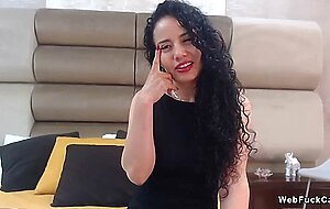 Amateur Latina mature masturbates on webcam