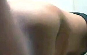 Cumming on filipina hot ass.