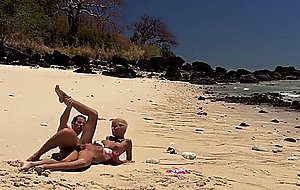 Boroka balls soaks up the sun and some dick on the beach
